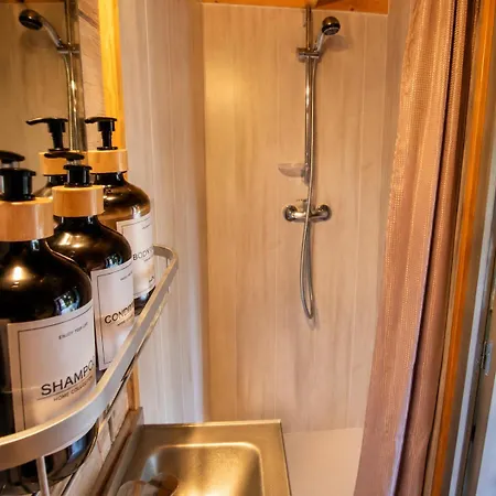 Tiny House Cosy Au Coeur Des Bois ラグジュアリーテント *